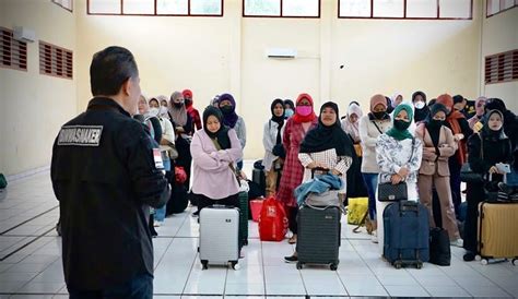 Hasil Sidak Di Bandara Kertajati Kemnaker Pulangkan Calon Pekerja