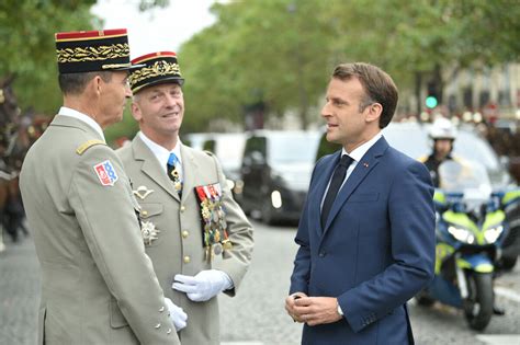 Photo Le G N Ral Christophe Abad Gouverneur Militaire De Paris Le