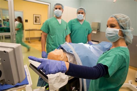 Admissions Fiu Nicole Wertheim College Of Nursing And Health Sciences