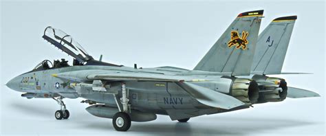 1/32 F-14D VF-213 - Ready for Inspection - Large Scale Planes