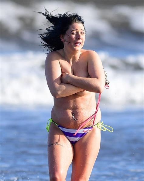 Ugly Fat Slut Simone Reed Nude At The Beach Scandal Planet