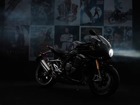 Nueva Triumph Speed Triple RR Bond Edition 2023 Noticias Motos Net