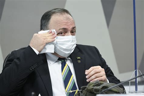 Pazuello Isenta Bolsonaro E Culpa Cfm Pelo Uso Da Cloroquina