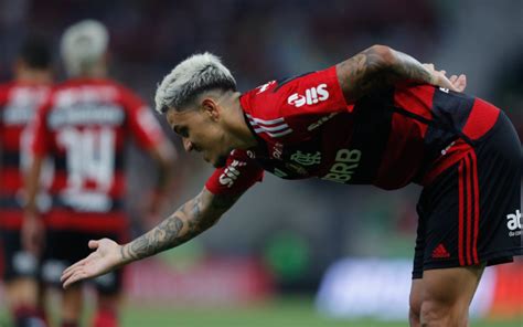 Protagonista Diante Do Vasco Pedro Acredita Em Crescente Do Flamengo