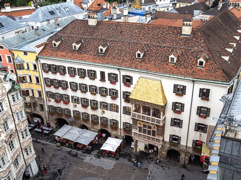 Goldenes Dachl Das Goldene Dachl Ist Das Wahrzeichen Der S Flickr