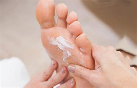 How To Make Your Feet Soft Quickly - Top 19 Home Remedies