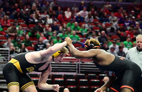 Iowa high school wrestling state tournament, Day 3 live updates (2/16 ...