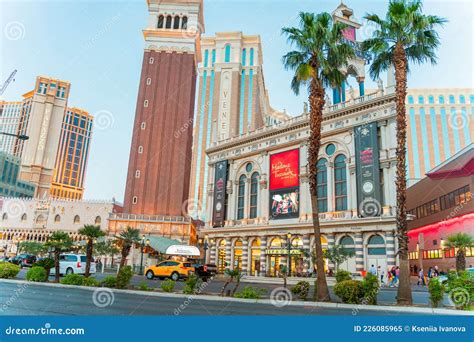 Famous Las Vegas Hotels Beautiful Street Panorama Las Vegas Usa