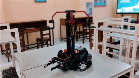 PEMBUATAN DAN PERAKITAN ROBOT LKS PROV JATENG 2024 MOBILE ROBOTICS