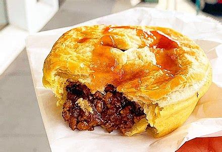 Meat pie (Australia and New Zealand) - Wikiwand