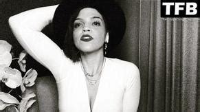 PAOLA LAZARO Nude AZNude