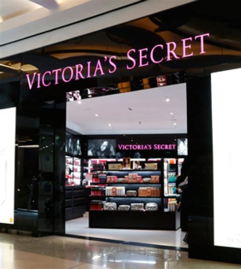 Victoria S Secret Beauty Accessories Dubai Shopping Guide