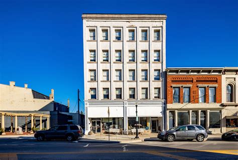 111 S Main St Urbana Oh 43078 Retail For Lease Loopnet