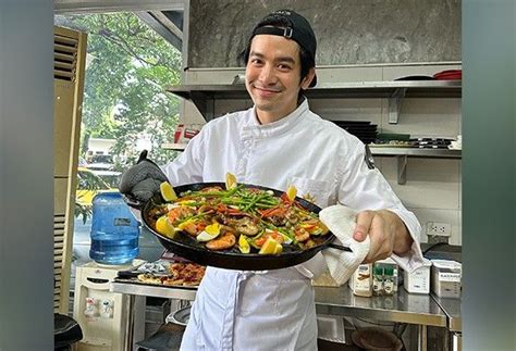 Very Intuitive Joshua Garcia Takes Up Cooking Classes