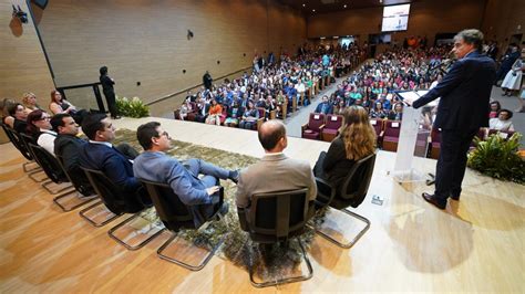 Encontro Nacional Conclama Comunidade Escolar Para Implementar A