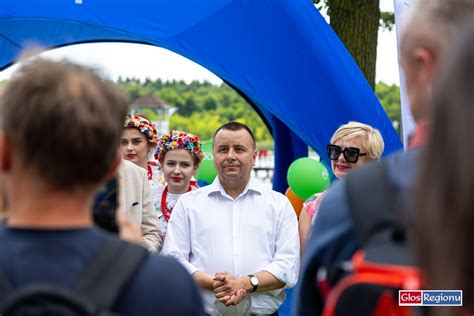 Galeria Sława Nad brzegiem jeziora odbył się Piknik Rodzinny 800