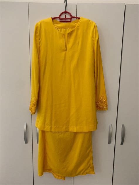 Custom Made Kurung Color Kuning Diraja Women S Fashion Muslimah