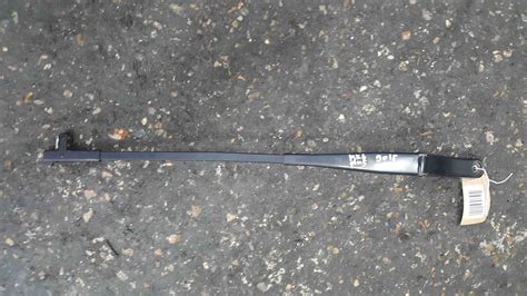 Volkswagen Golf Plus Mk Passenger Nsf Front Windscreen Wiper