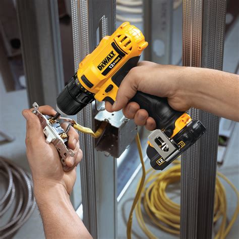 Dewalt Drill Set USA Stores | wisejapan.com.au