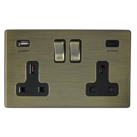 G H Screwless Antique Brass Socket With Usb Usb A And Usb C Black Inserts Metal Switches