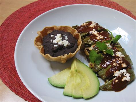 Nopal Asado Con Queso Panela Tostado En Salsa De Chile Pasilla Grilled