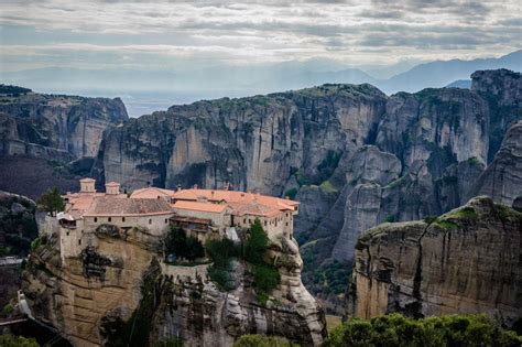 Lost In Time Hiking The Monasteries Of Meteora Nomadasaurus