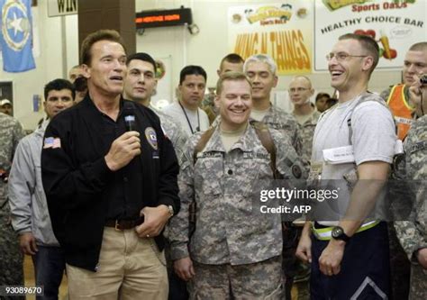 200 Arnold Schwarzenegger Army Stock Photos High Res Pictures And