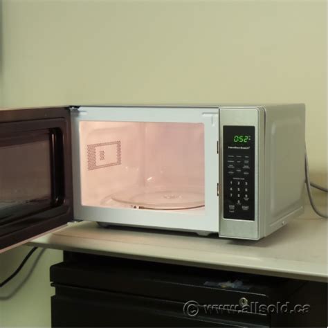 Hamilton Beach Stainless Steel 0.7 cu ft 700W Microwave Oven - Allsold ...