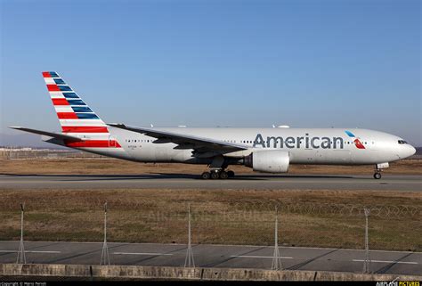 N An American Airlines Boeing Er At Milan Malpensa Photo