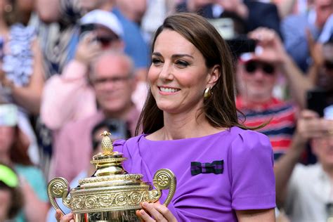 Kate Middleton L Annuncio Sulla Malattia Libera Dal Cancro