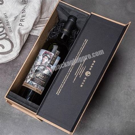 Customize Luxury Rigid Cardboard Liquor Wine Set Packaging Box