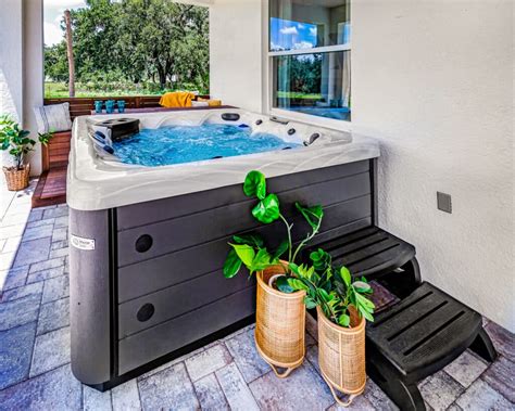 Hgtv Surprises Homeowner With Makeover Hot Tub Master Spas Blog