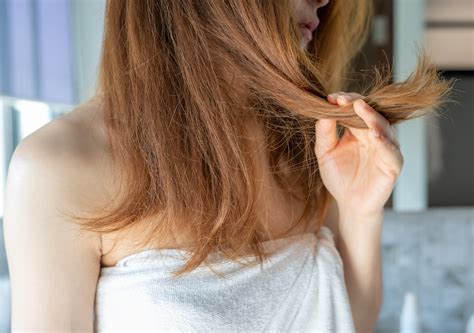 Stinkende Haare Mit diesen 3 Tipps beseitigst du fiese Gerüche wmn