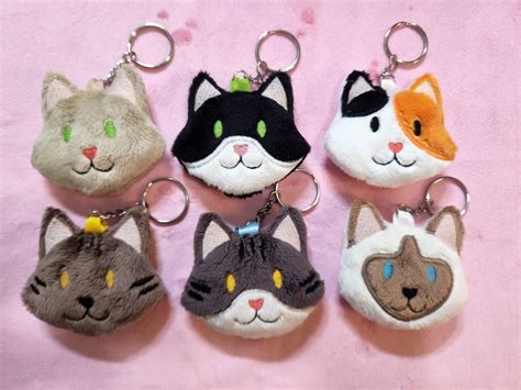 Cat Plushie Keychain - Etsy