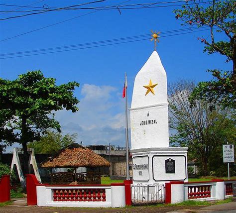 Jose Rizals Many Monuments