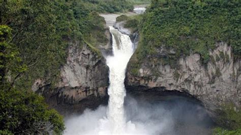 Sinkhole Swallows The San Rafael Waterfall In Ecuador A Tourist