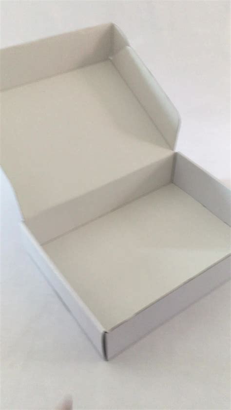 Custom Print Gloss White Shipping Carton Box With Logo Corrugated Beauty Case Carton Box White