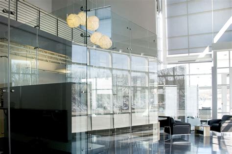 Freestanding Glass Walls Partitions Avanti Systems Usa Off