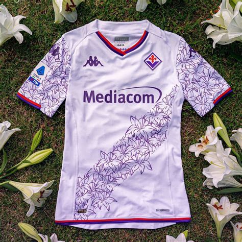 Fiorentina Stuns Fans With Extraordinary 2324 Kit Designs Thick Accent