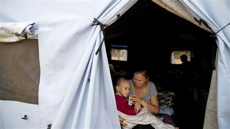 Rebels Killed Dozens In Attack On Refugees Ukraine Says The New York