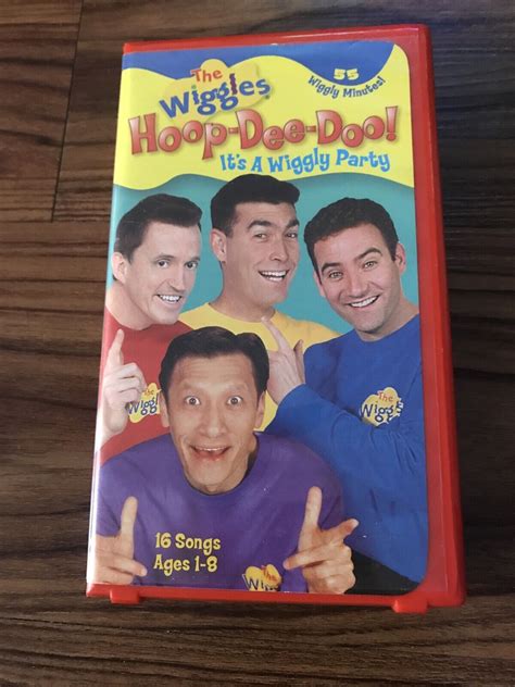 THE WIGGLES HOOP-DEE-DOO! It's a Wiggly | Grelly USA