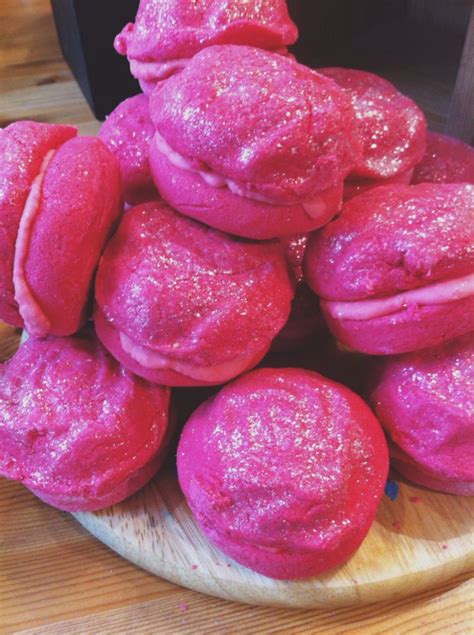 New Rose Jam Bubbleroon By Lush Still The Same Beautiful Rose Jam