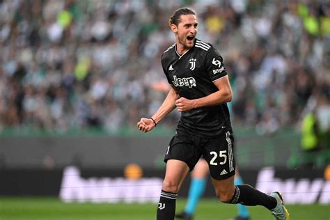 Juve rinnovo Rabiot Giuntoli e Motta hanno deciso ecco cosa accadrà