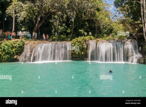 Siquijor Philippines February 9 2018 People Enjoy Cambugahay Falls