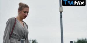 Emilia Von Heiseler Lesbian Scene In Wapo Bodensee Tnaflix