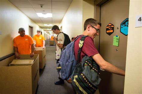 Year one: Life at ASU — moving into the dorms | ASU News