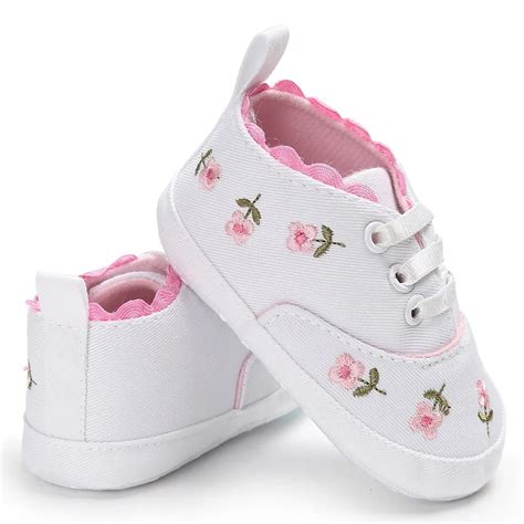 Baby Girl Shoes White Lace Floral Embroidered Soft Crib Shoes Prewalker