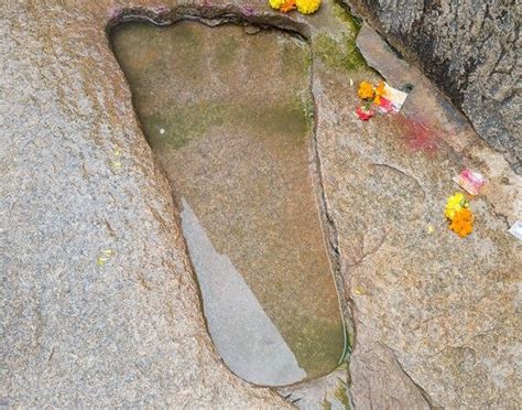 Lepakshi Veerabhadra Temple Gyan Kida