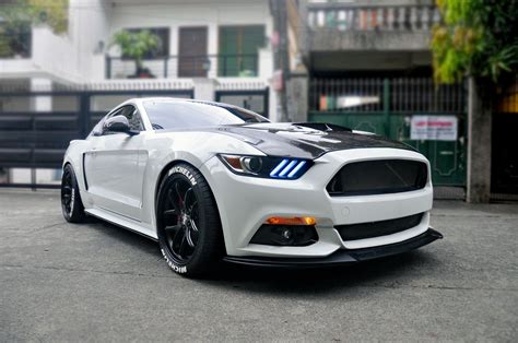 Anderson Composites Ram Air Hood Carbon Fiber On White Mustang S