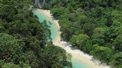 Hong island: most beautiful Krabi island - While You Stay Home